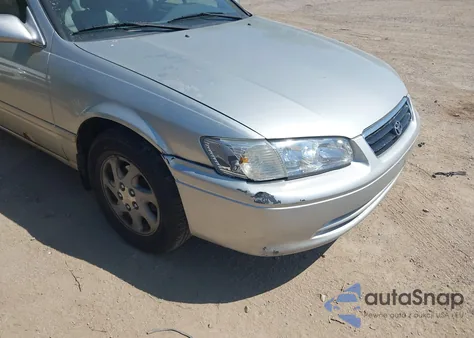 2000 Toyota Camry Le z USA, uszkodzony, nr VIN JT2BG22K3Y0531311